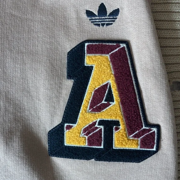 Adidas Beige Cardigan with Letter Patch - Picture 6 of 7